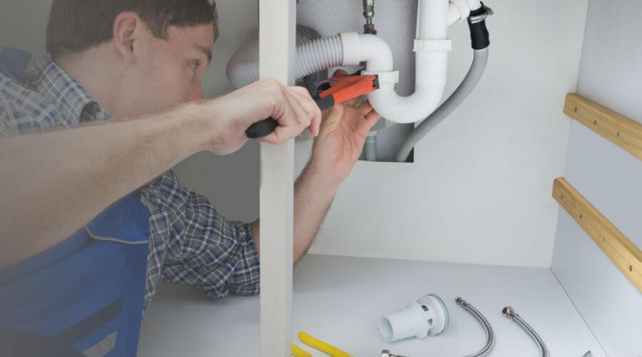 Local annual plumbing maintenance in Bragg City, MO